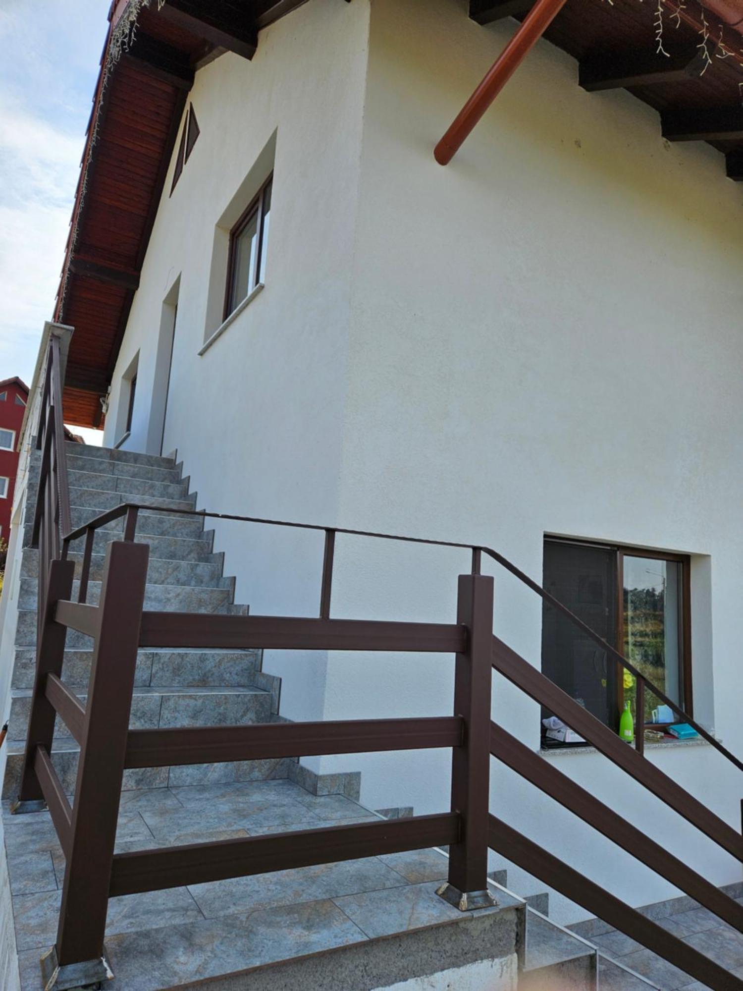 トゥルダCasa Cristianアパートメント エクステリア 写真